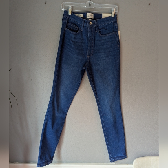 Universal Thread High-Rise Skinny Jeans - Medium Wash 8 - Picture 2 of 8